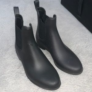 Black Rubber Boots